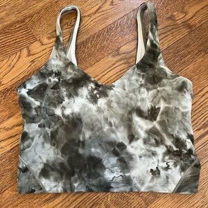 Lululemon Align crop top size 6 EUC Green-Gray